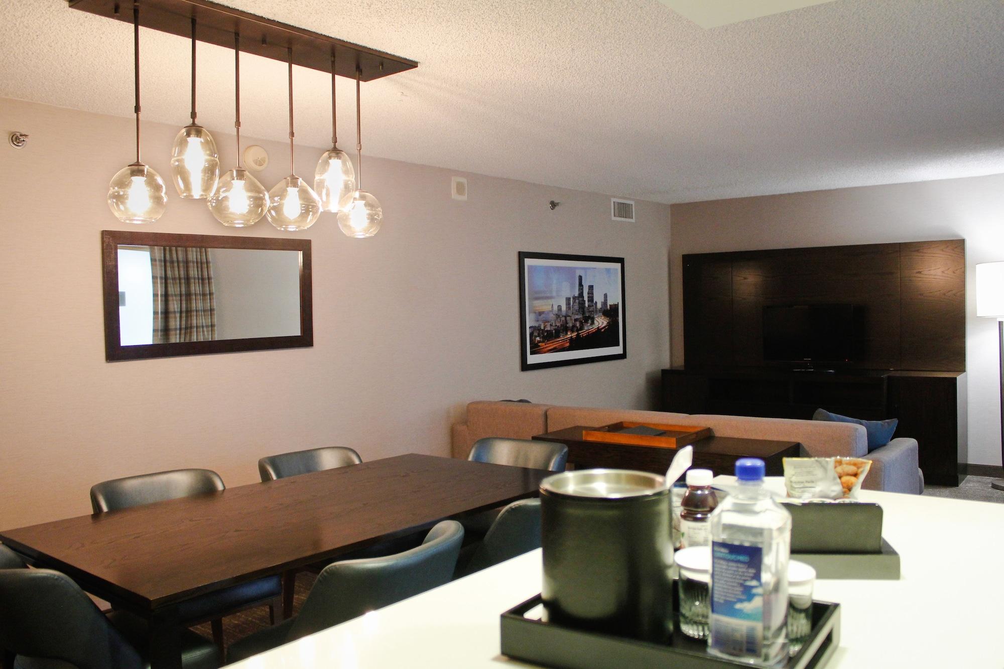 Embassy Suites By Hilton Seattle North Лінвуд Екстер'єр фото
