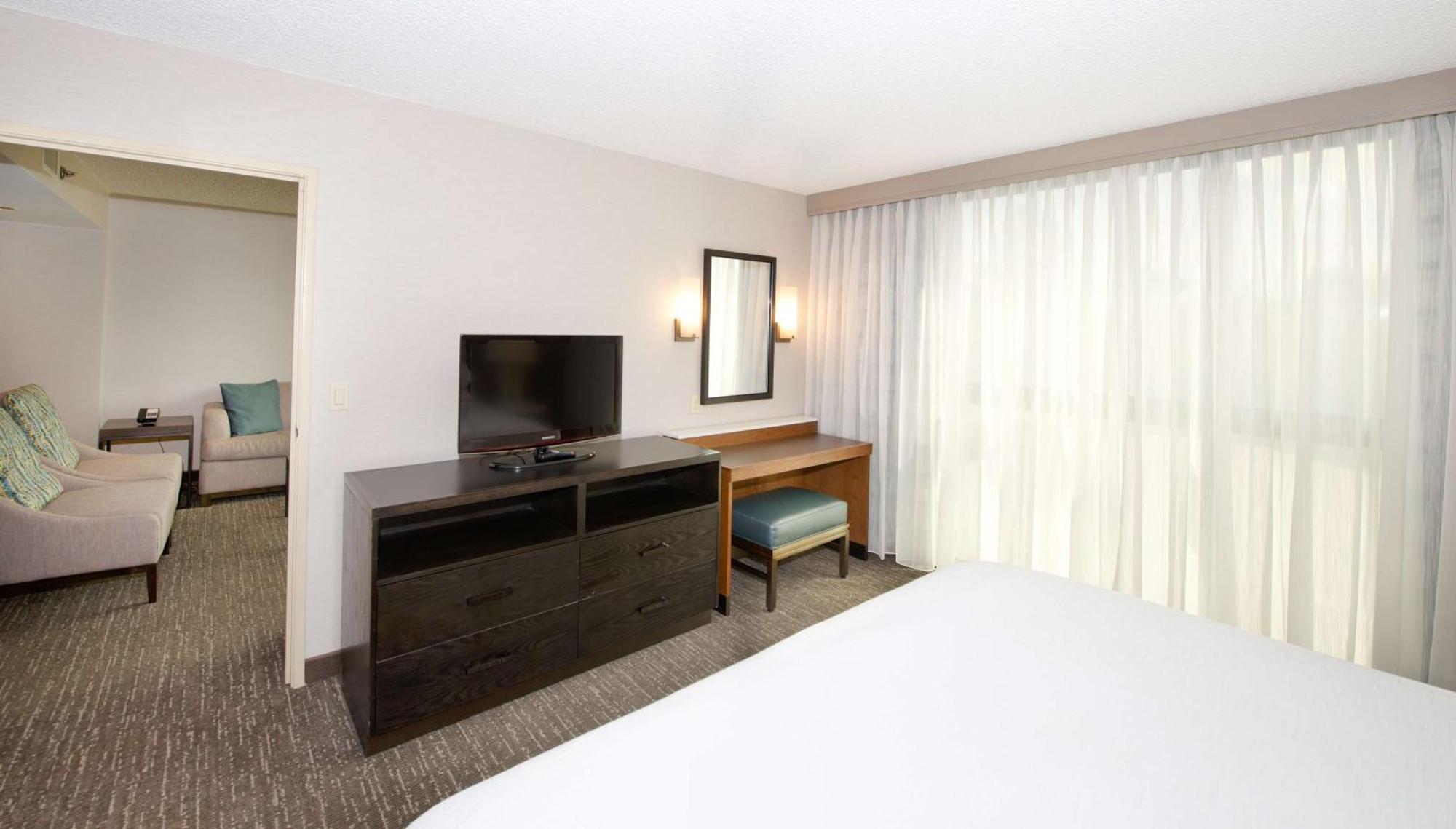 Embassy Suites By Hilton Seattle North Лінвуд Екстер'єр фото