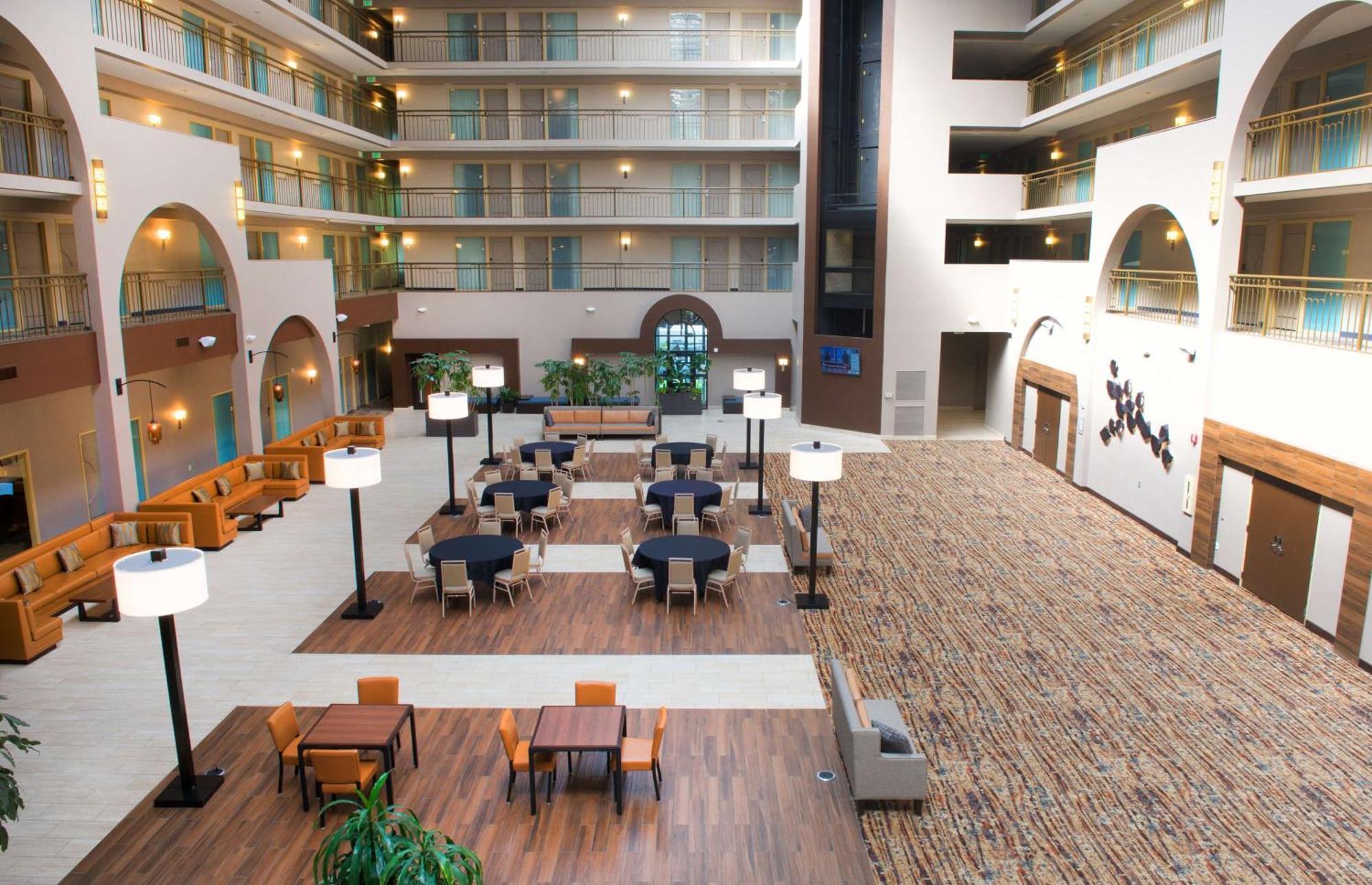Embassy Suites By Hilton Seattle North Лінвуд Екстер'єр фото